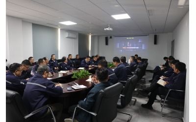 勝動(dòng)集團(tuán)公司舉辦&ldquo;傳統(tǒng)制造業(yè)數(shù)字化轉(zhuǎn)型&rdquo;專題培訓(xùn)